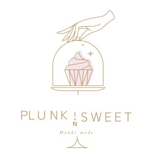 Plunk In Sweet logo