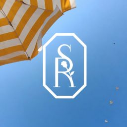 Speaking Roses Flowers Qatar logo