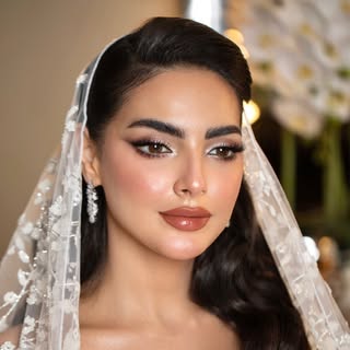 Fatima Ahmed Makeup Artist logo