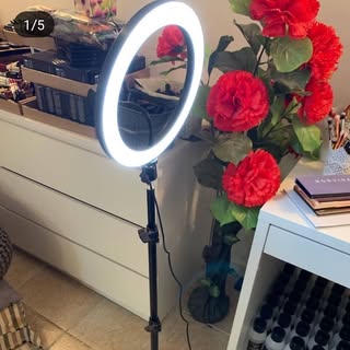 اضاءة تصوير Selfie Ringlight logo
