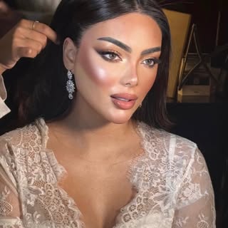 Razan Badr Makeup logo