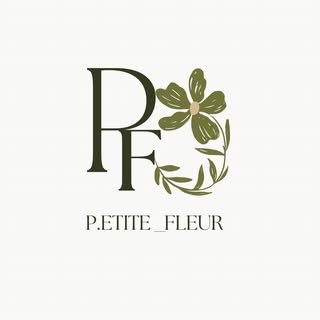 Petite Fleur logo