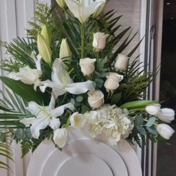 Ghaim Flowers logo