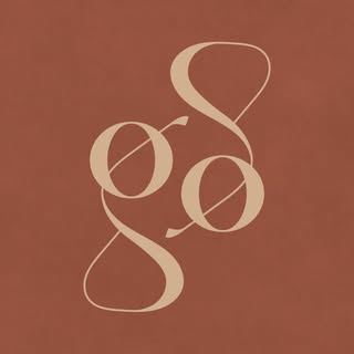 Gloss Cafe logo