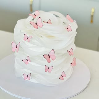 Lol Cake logo