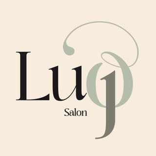 Lujo Salon logo