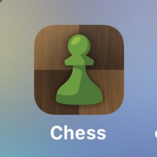 Chess World logo