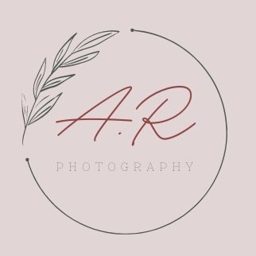 أمل اليحيى logo
