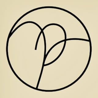 Pieces Boutique logo