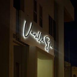 Vanilla Beauty & Spa logo