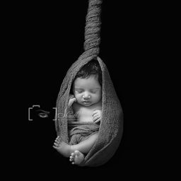 Baby Photography Bahrain logo