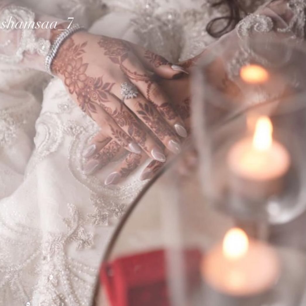 Shamsa Aljabri Henna logo