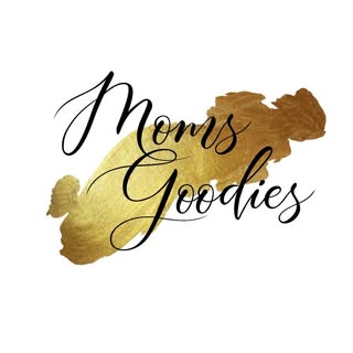 Mom's Goodies logo