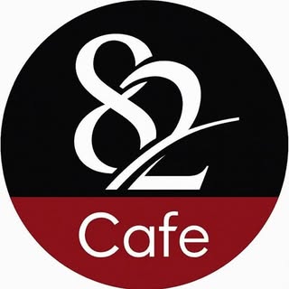 82 Cafe logo