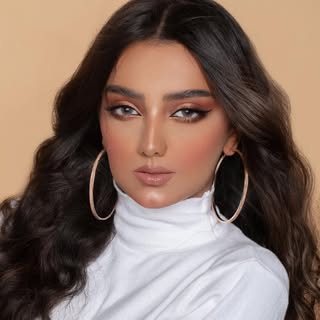 Noor Omar logo