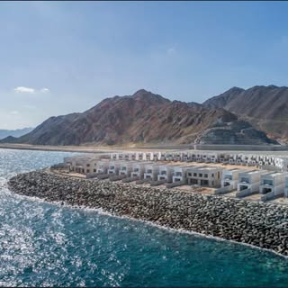 Luxury villas in AL DANA island Fujairah UAEsea/mountain view logo