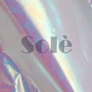 Solé Abayas logo