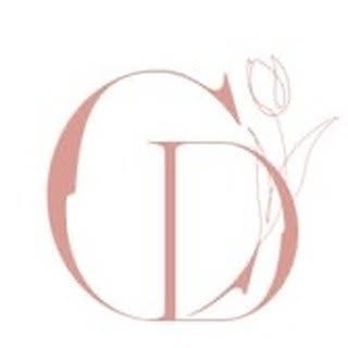 Themes & Favors logo