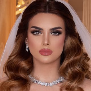 Khawla Makeup Artist logo