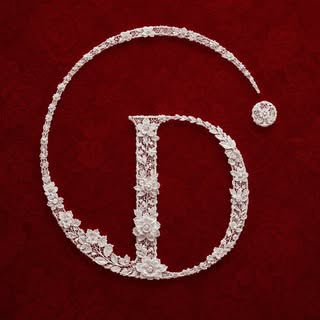 Divine Boutique logo