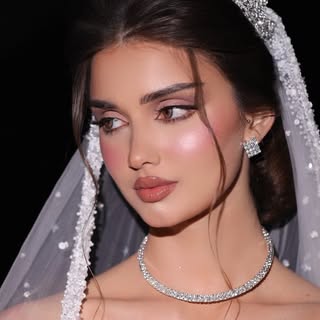 SUHA MAKEUP logo